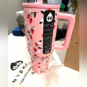 BRAND NEW LIMITED EDITION Hydrojug 40oz Traveler, PINK STRAWBERRY